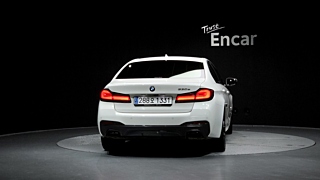 BMW 5-SERIES G30 2021