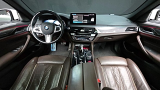 BMW 5-SERIES G30 2021