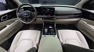 KIA CARNIVAL 2024