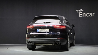 PORSCHE CAYENNE PO536 2019