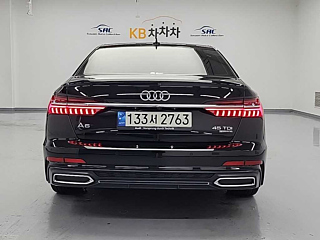 AUDI A6 C8 2021