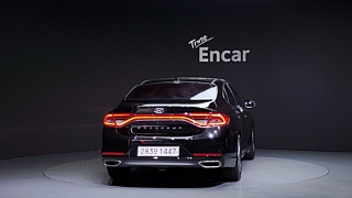HYUNDAI GRANDEUR IG 2017