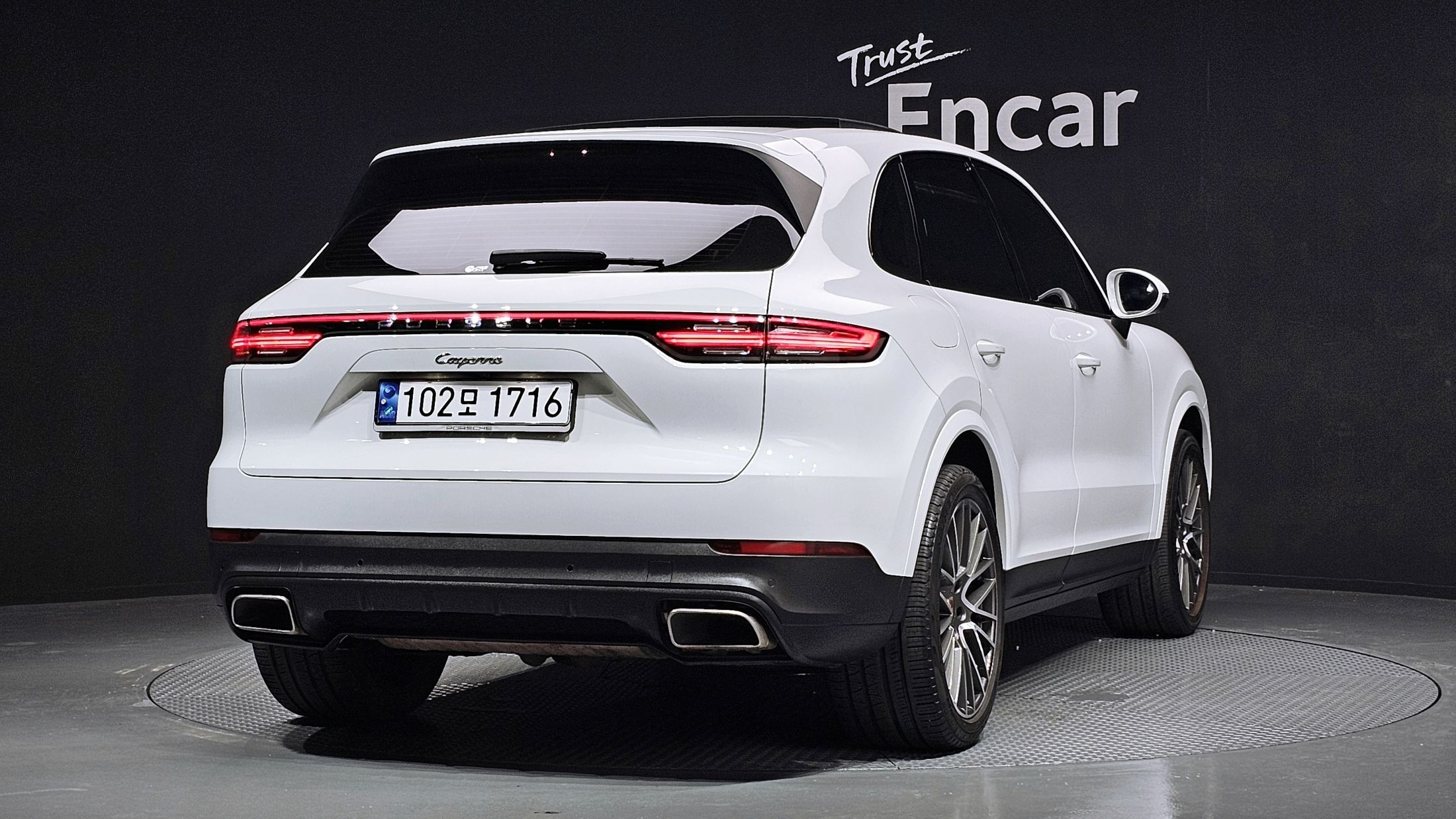 PORSCHE CAYENNE PO536 2020