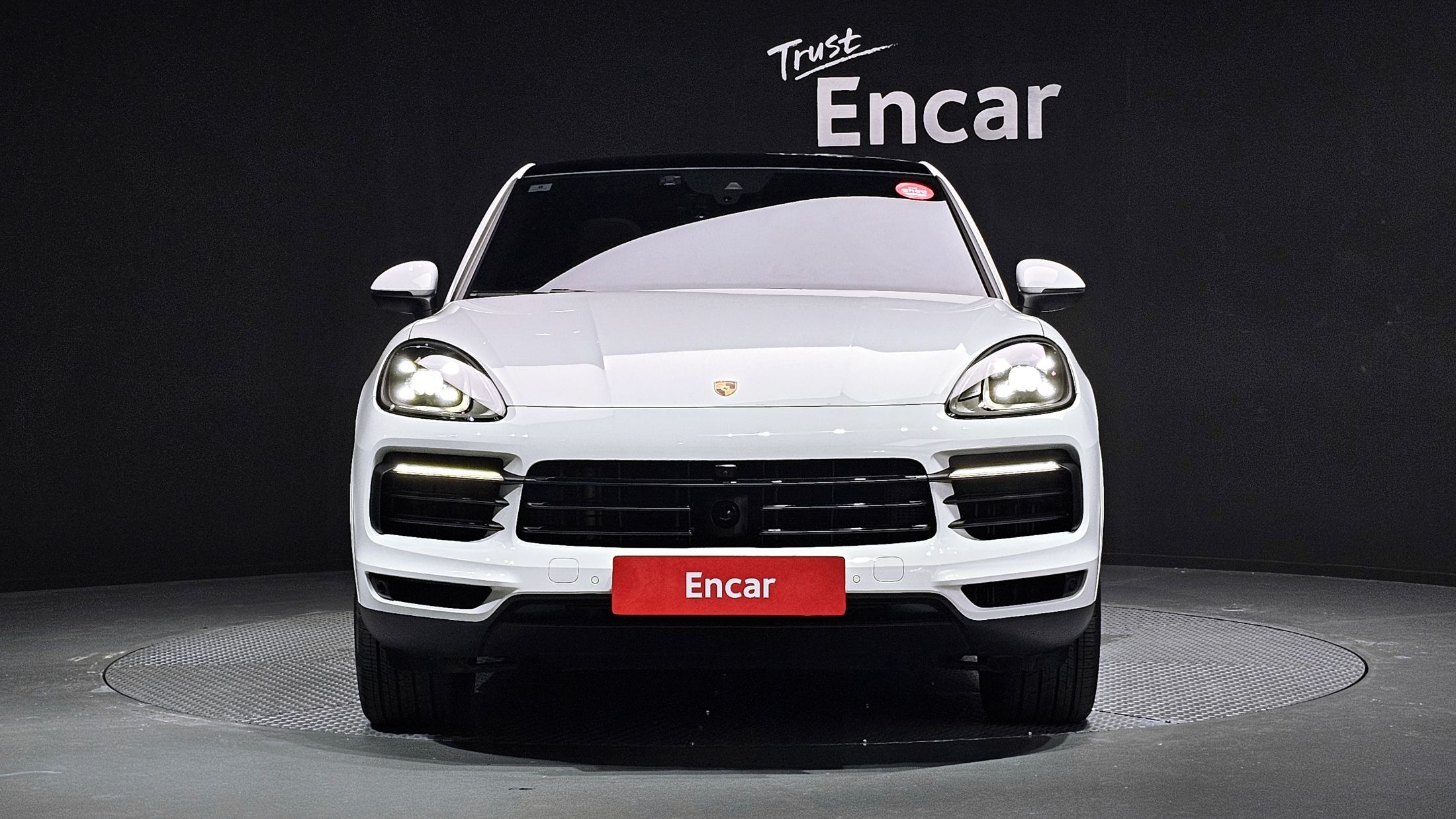 PORSCHE CAYENNE PO536 2023