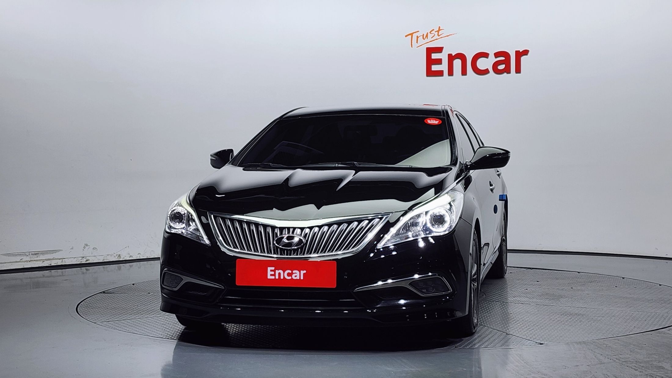 HYUNDAI GRANDEUR HG 2014