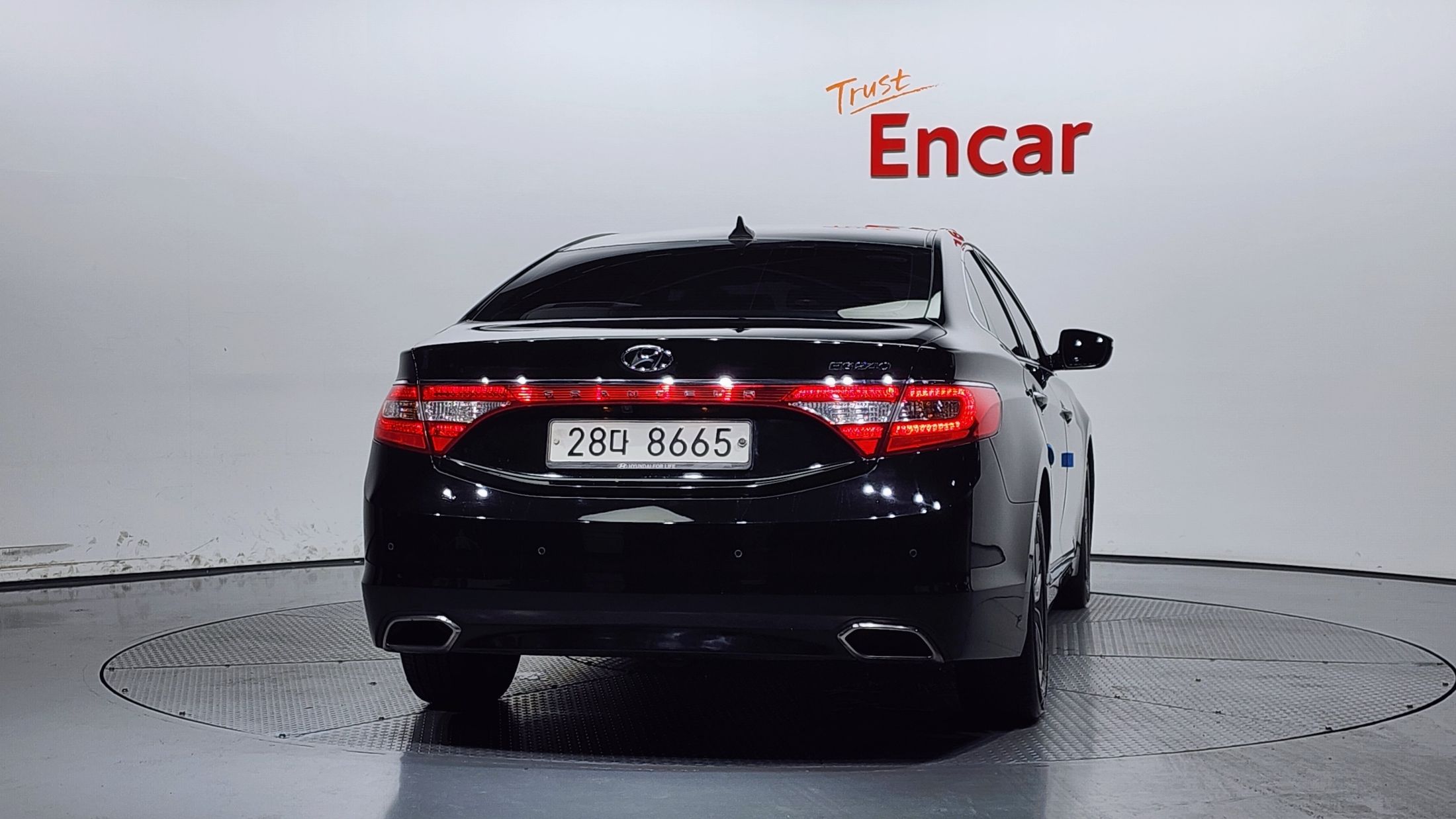 HYUNDAI GRANDEUR HG 2014