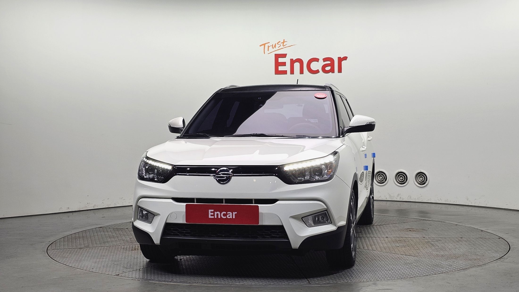 SSANGYONG TIVOLI 2017