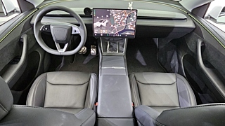 TESLA MODEL Y  Long Range 2025