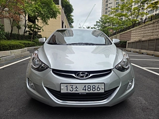 HYUNDAI AVANTE MD 2011