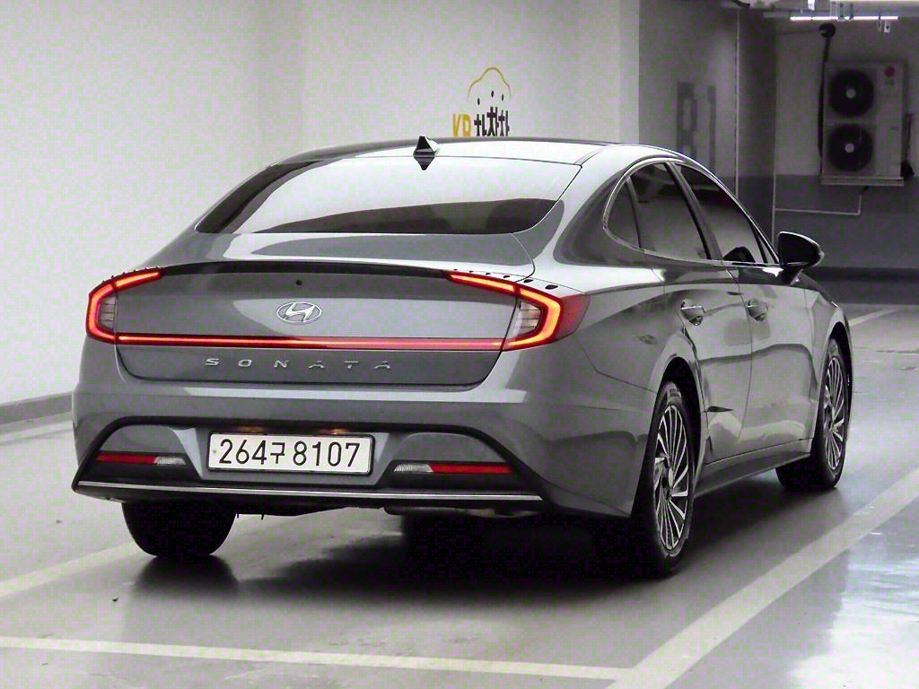HYUNDAI SONATA HYBRID DN8 2020