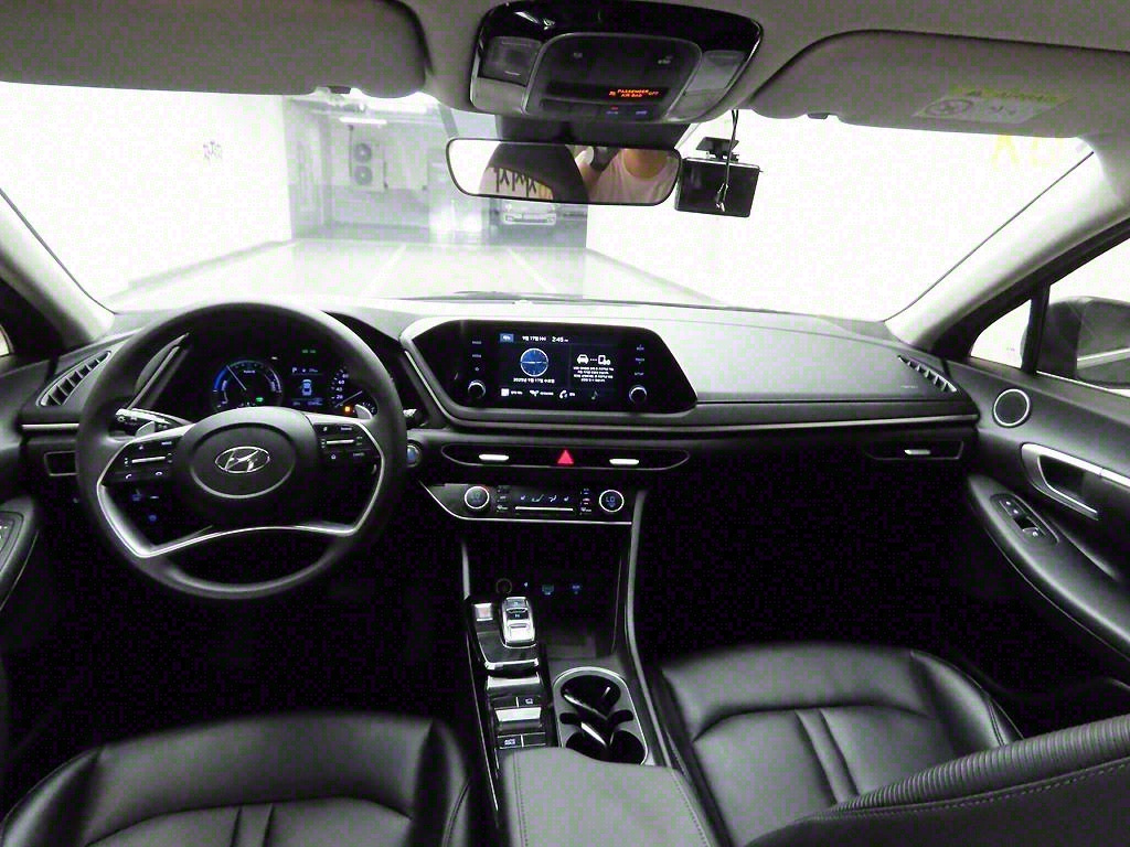 HYUNDAI SONATA HYBRID DN8 2020