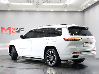 JEEP GRAND CHEROKEE WL  L 3.6 Overland 2022