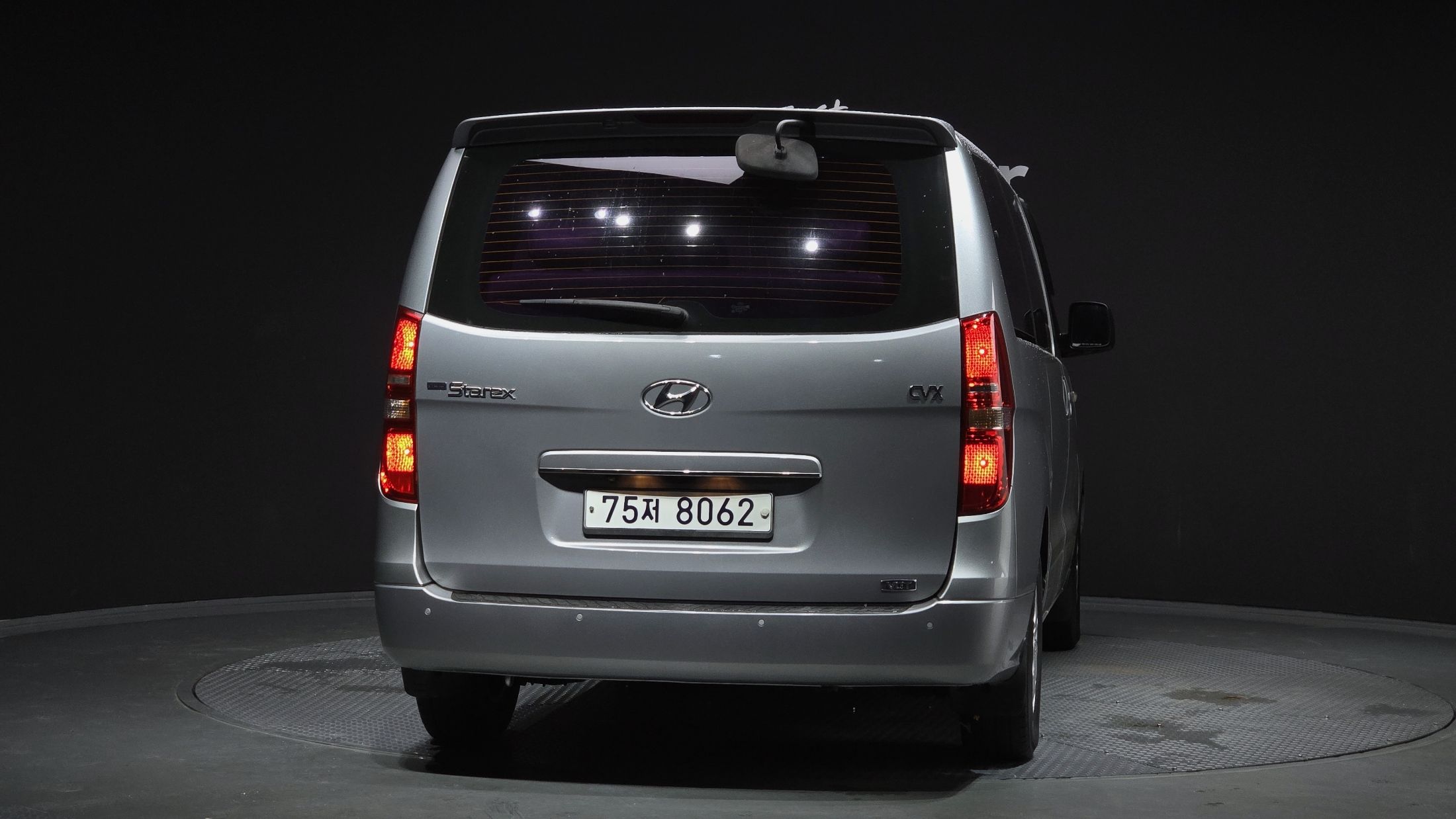 HYUNDAI STAREX GRAND 2010