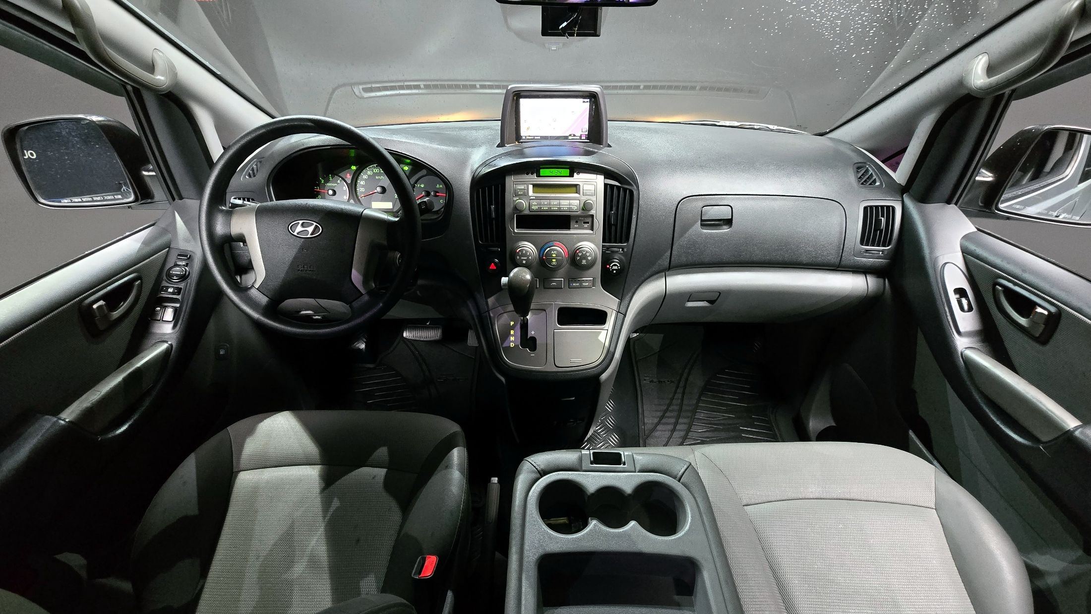 HYUNDAI STAREX GRAND 2010