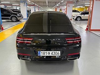 GENESIS G80 RG3 2023