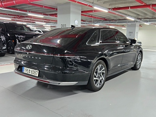 HYUNDAI GRANDEUR HYBRID GN7 2023