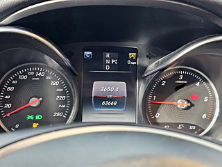 MERCEDES BENZ C-CLASS W205 2016
