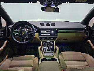 PORSCHE CAYENNE PO536 2023