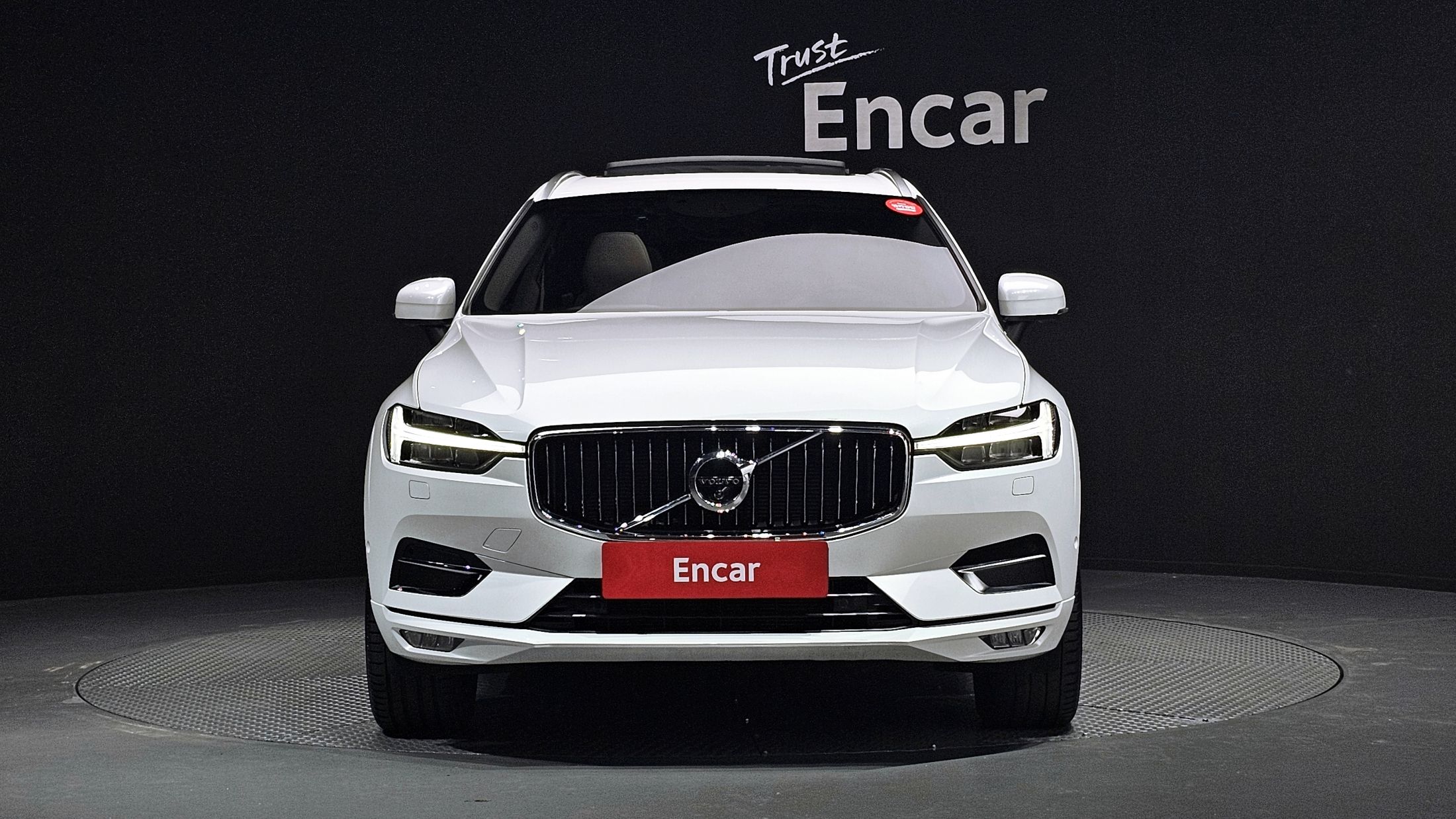 VOLVO XC60 2021