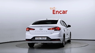HYUNDAI AVANTE AD 2019