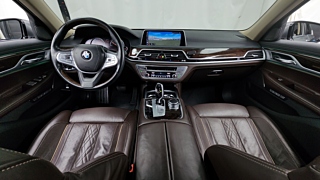 BMW 7-SERIES G11 2016