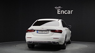 MERCEDES BENZ E-CLASS W213 2023