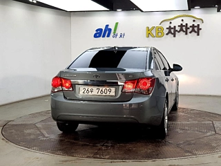 DAEWOO LACETTI PREMIER 2010