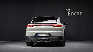 PORSCHE CAYENNE PO536 2023