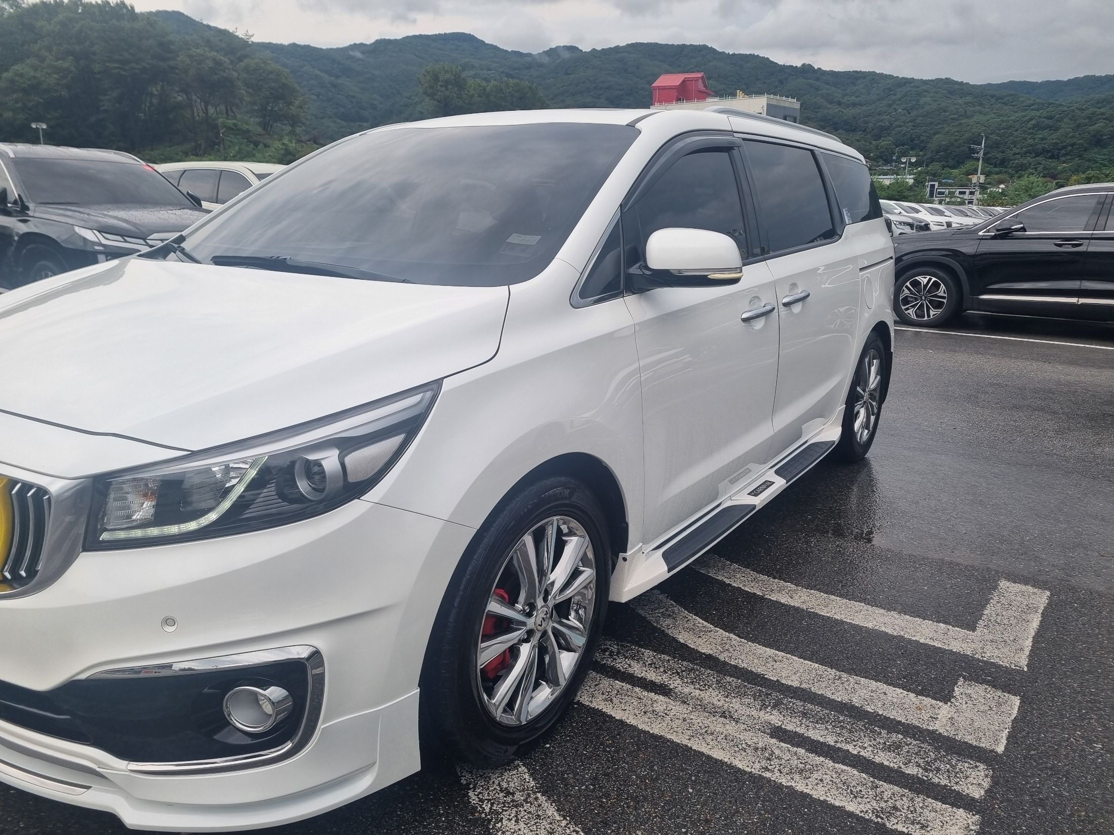 KIA CARNIVAL 2017