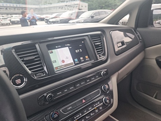 KIA CARNIVAL 2017