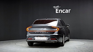 HYUNDAI SONATA DN8 2019