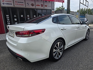 KIA K5 2017