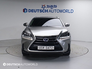 LEXUS NX300H 2016