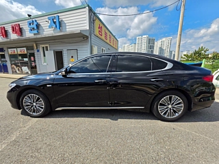 HYUNDAI GRANDEUR IG HYBRID 2018