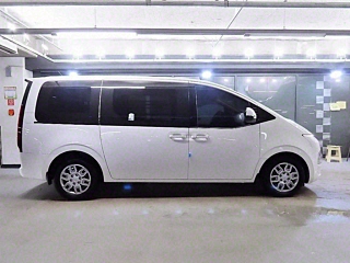 HYUNDAI STARIA 2021