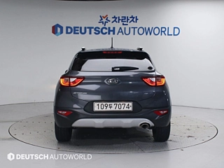 KIA STONIC 2018