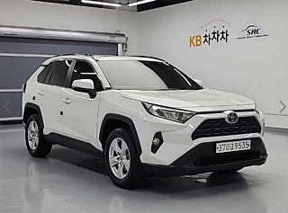 TOYOTA RAV4 2019
