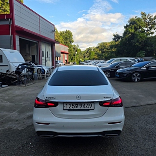 MERCEDES BENZ E-CLASS W213 2022