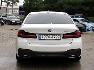 BMW 5-SERIES G30 2022