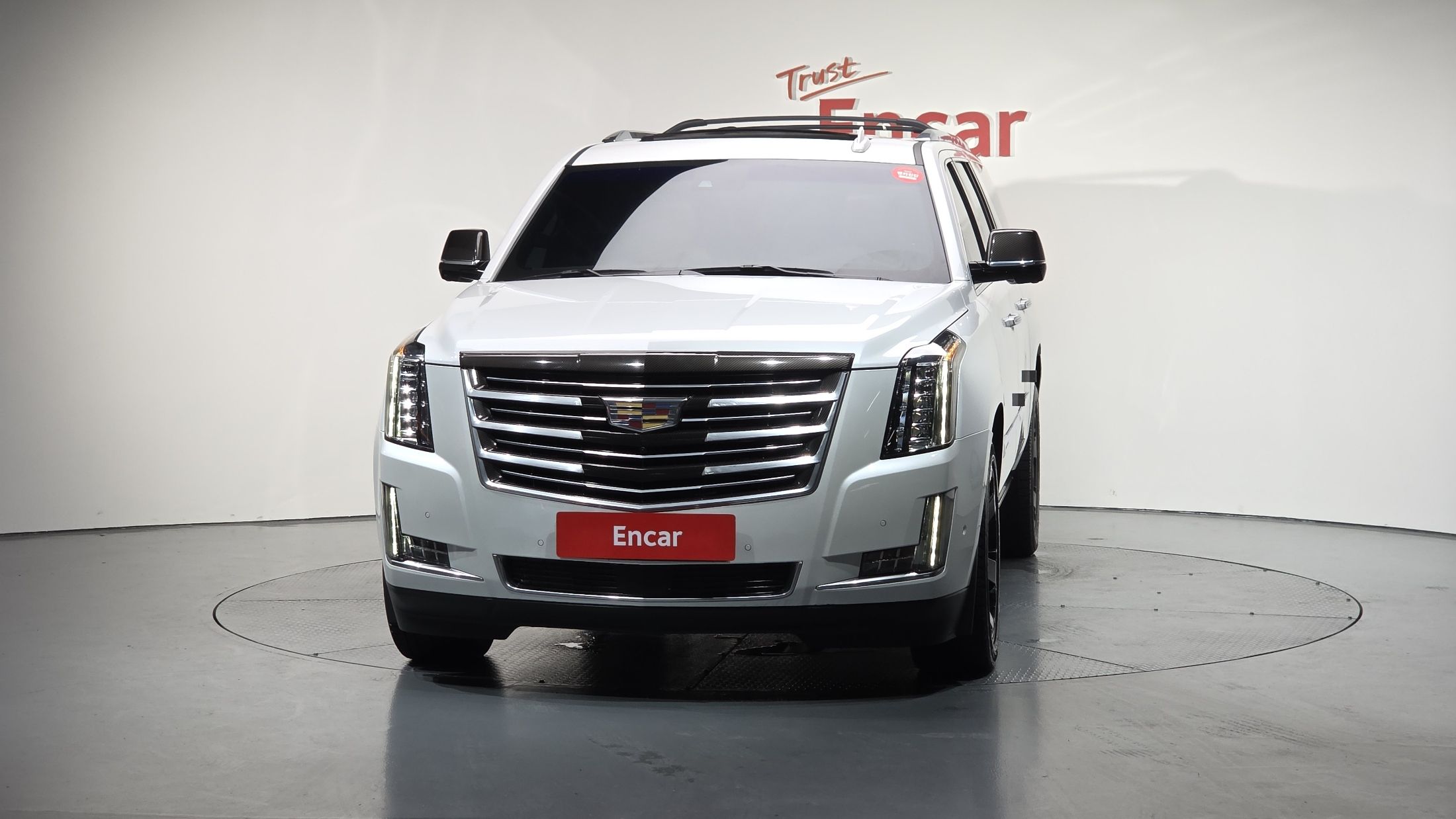 CADILLAC ESCALADE 2018