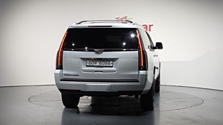 CADILLAC ESCALADE 2018
