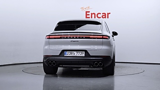 PORSCHE CAYENNE PO536 2025