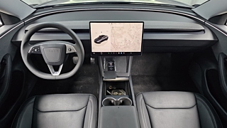 TESLA MODEL 3 2025