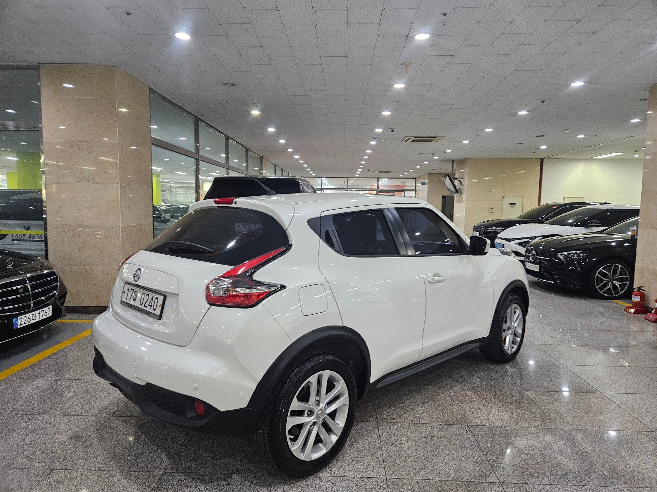 NISSAN JUKE 2016