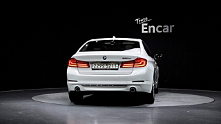 BMW 5-SERIES G30 2018