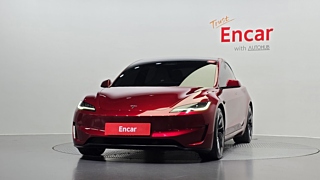 TESLA MODEL 3 2024