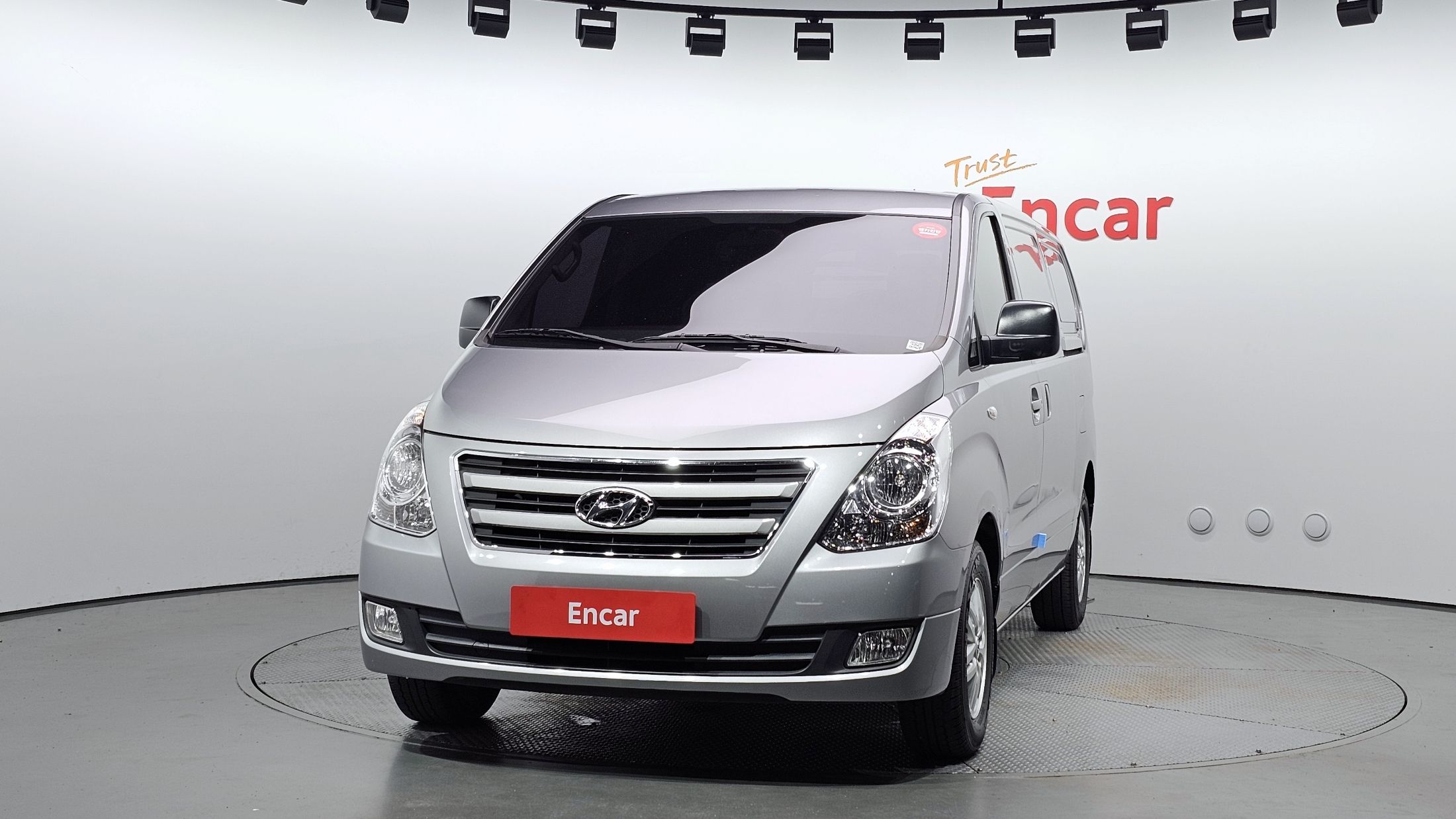 HYUNDAI STAREX GRAND 2016