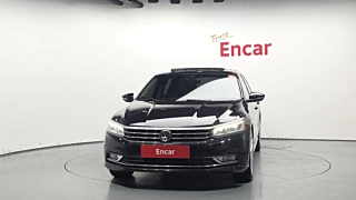 VOLKSWAGEN PASSAT 2018