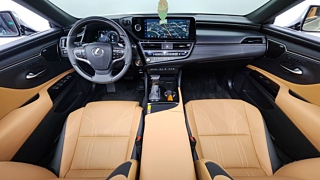 LEXUS ES300H 2025
