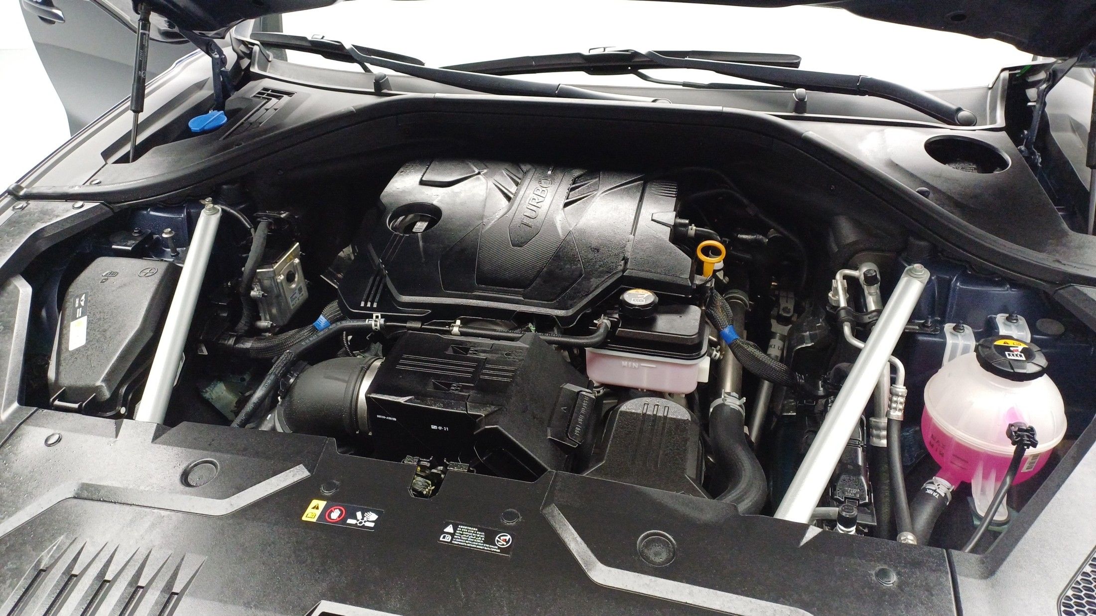 GENESIS GV70 2023